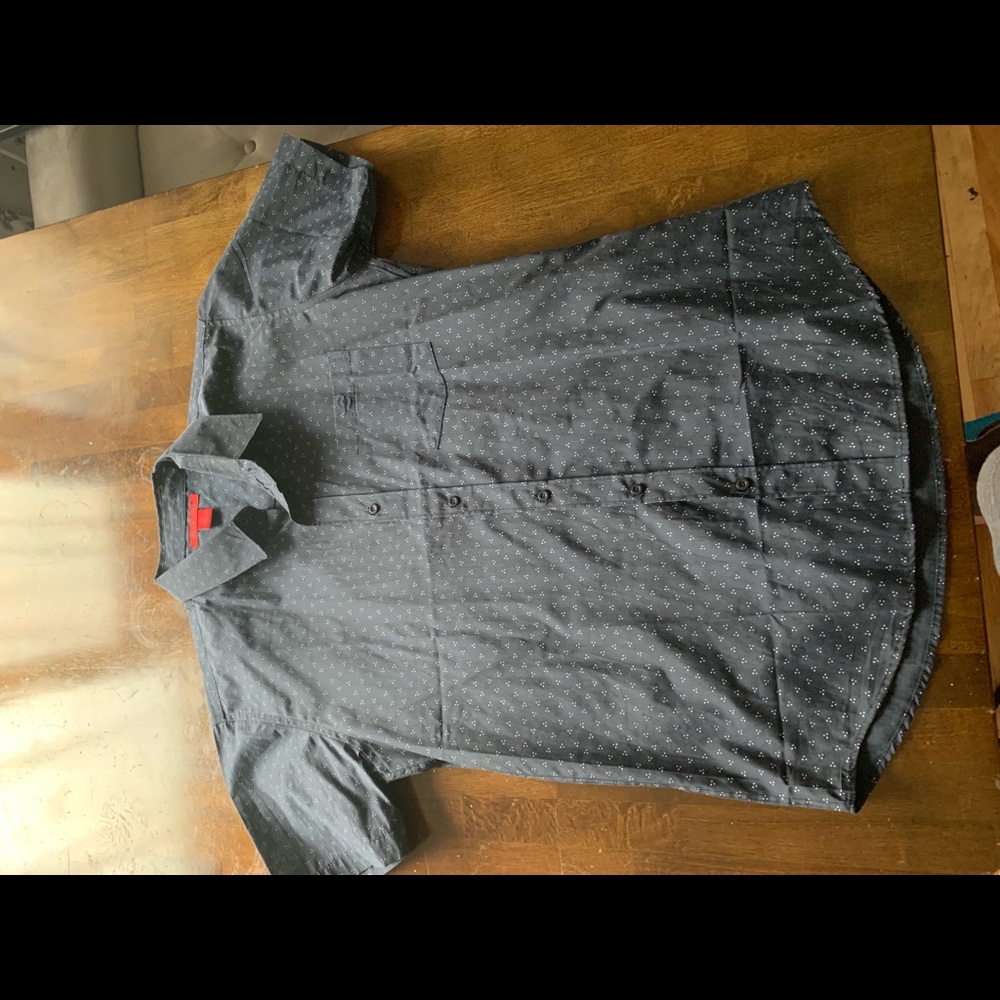 XL Montage button up